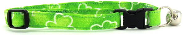 Tossed Clovers Cat Collar